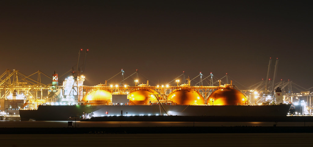 LNG tanker arctic voyager