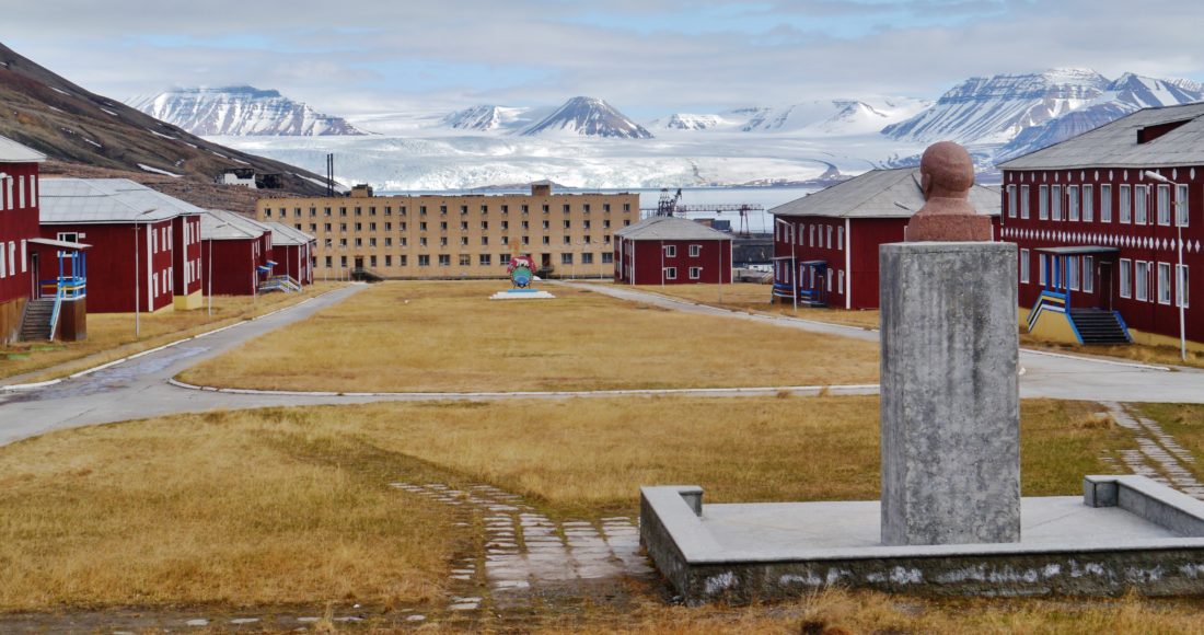 pyramiden svalbard