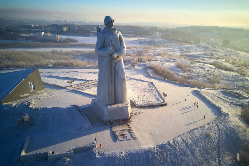 monumento alyosha