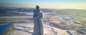 monumento alyosha