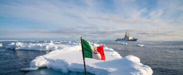 Nave Alliance in Artico