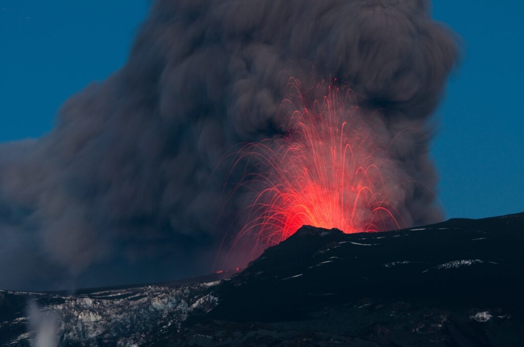 islanda eruzione vulcano