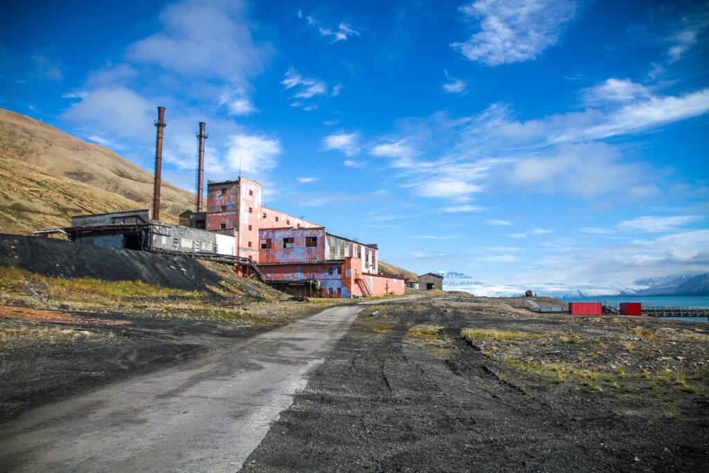 pyramiden abbandonato