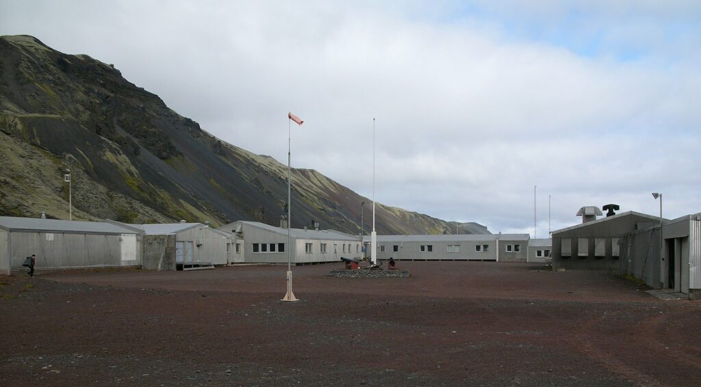 stazione jan mayen