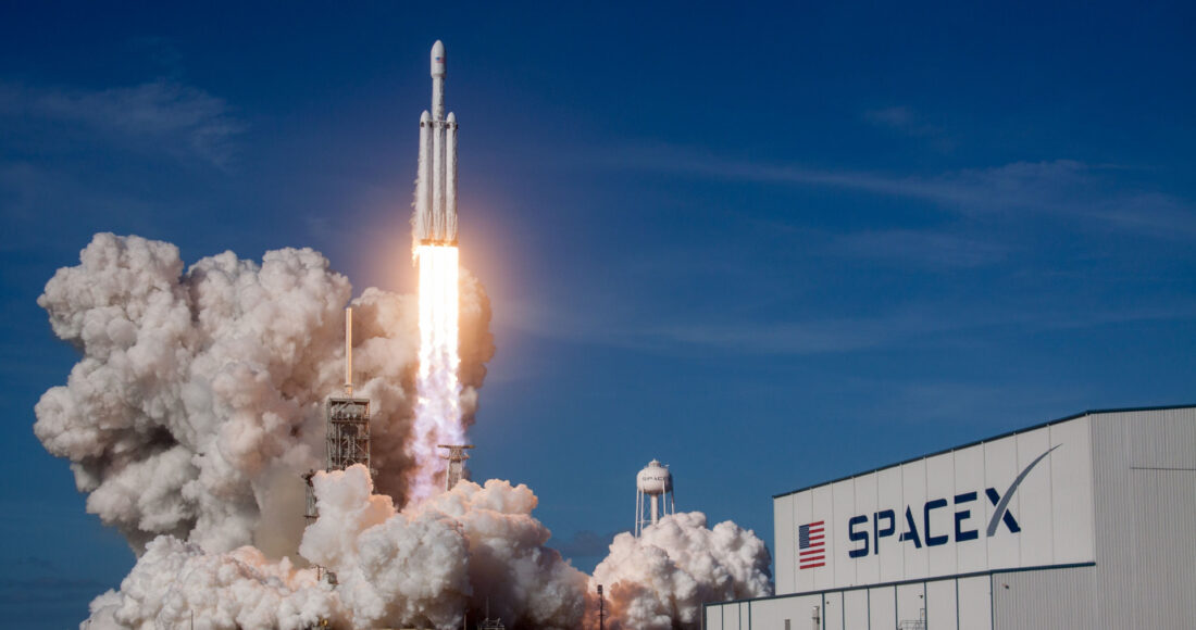 falcon 9 satellite