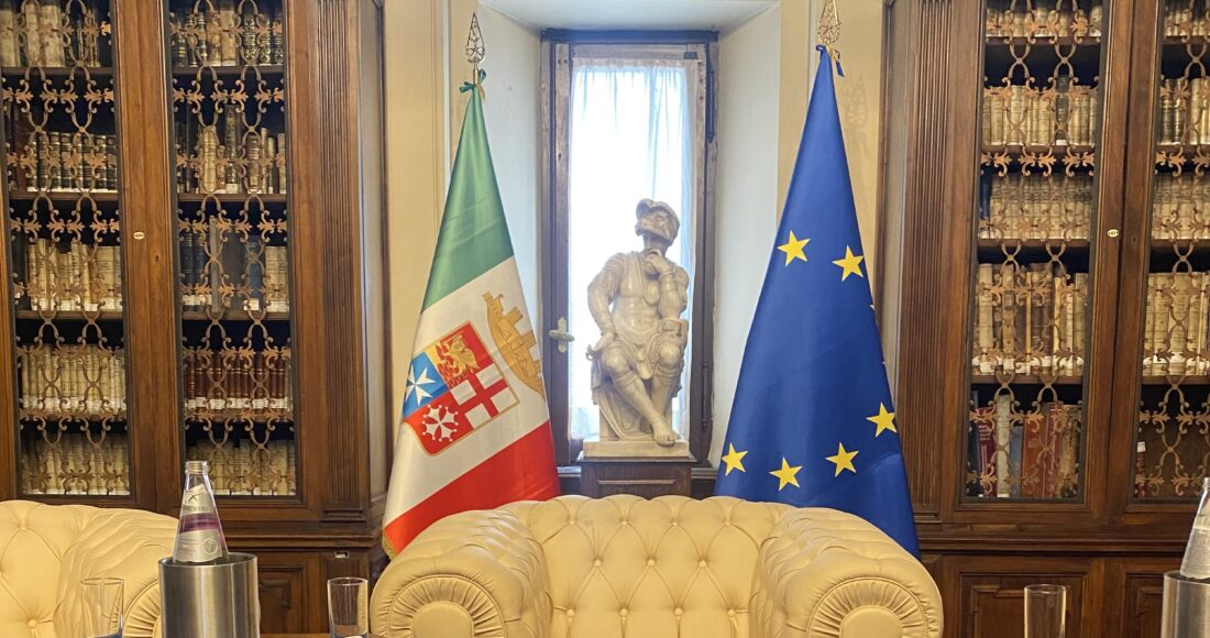 biblioteca palazzo marina