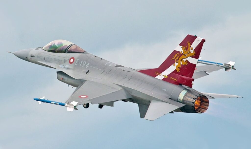 arctic light 2025 f-16