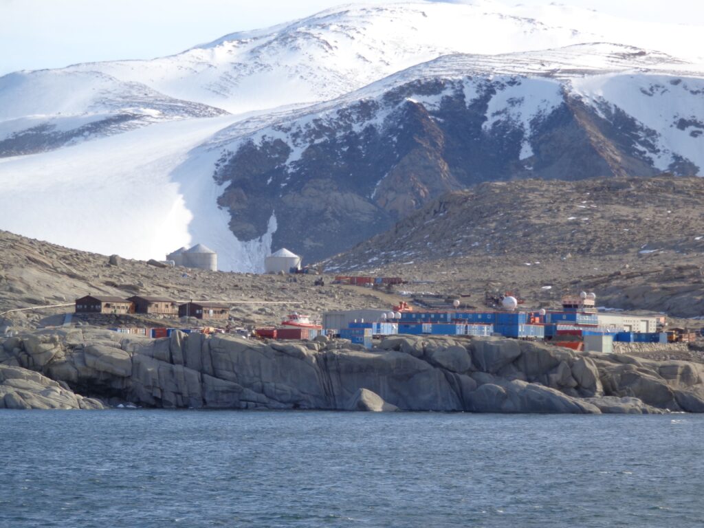 cnr antartide base zucchelli 1