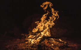 intorno al fuoco iperborea